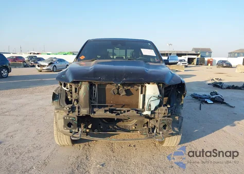 2019 Ram 1500 Limited 4X4 5'7 Box из США, поврежденный, VIN 1C6SRFHT8KN912436